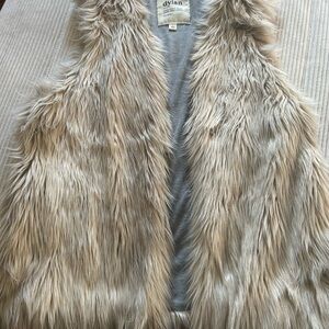Dylan Shaggy Faux Fur Vest in Cream